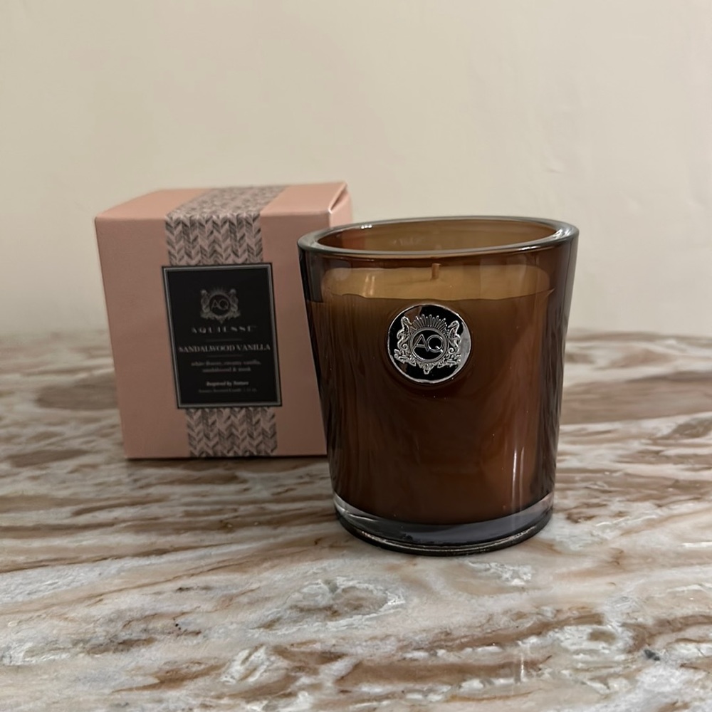 AQUIESSE Sandalwood Vanilla Candle